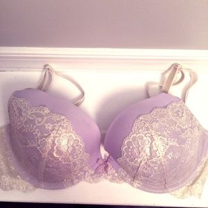 Victoria’s Secret Dream Angels Push-Up Bra Purple